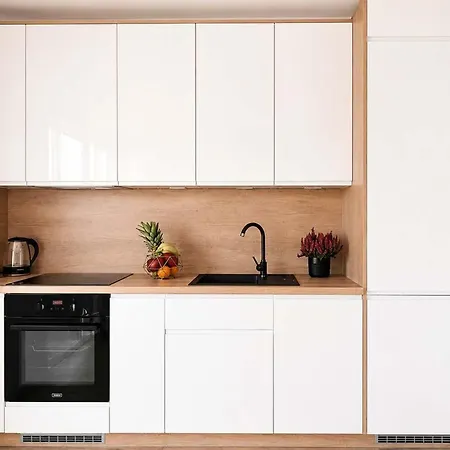 Renovated Coastal Stone House In Lanildut Appartement Łódź